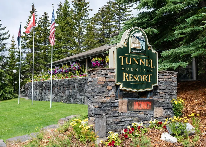 Your Cabin rentals Tunnel Mountain Resort