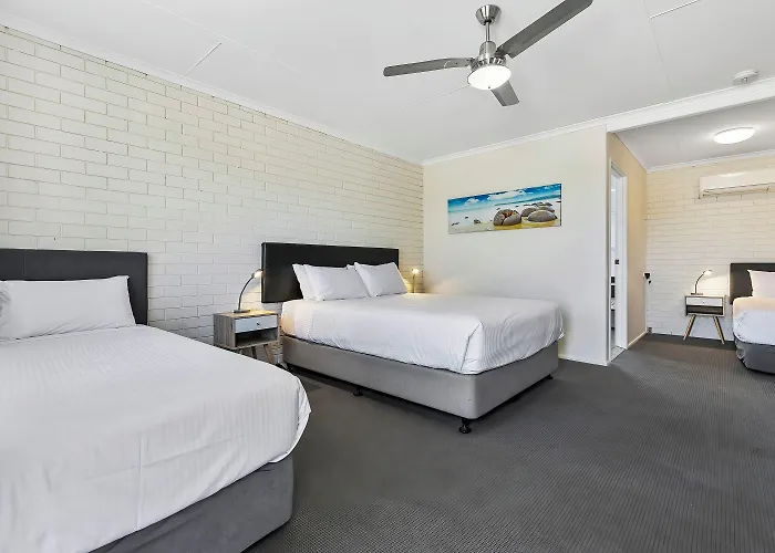 Cheap hotel: Comfort Inn On Main Hervey Bay