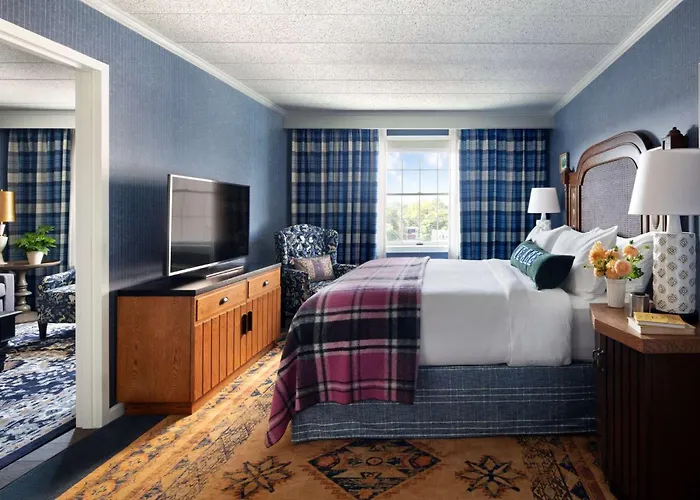 Family Hotel: Graduate By Hilton State College