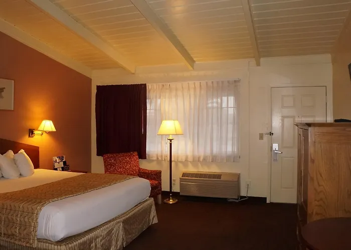 Americas Best Value Inn & Suites