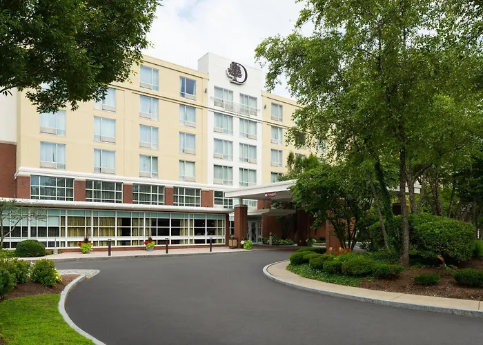 Resorts Guide Doubletree By Hilton Boston Bayside