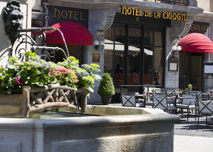Luxury hotel only: Hotel De La Cigogne