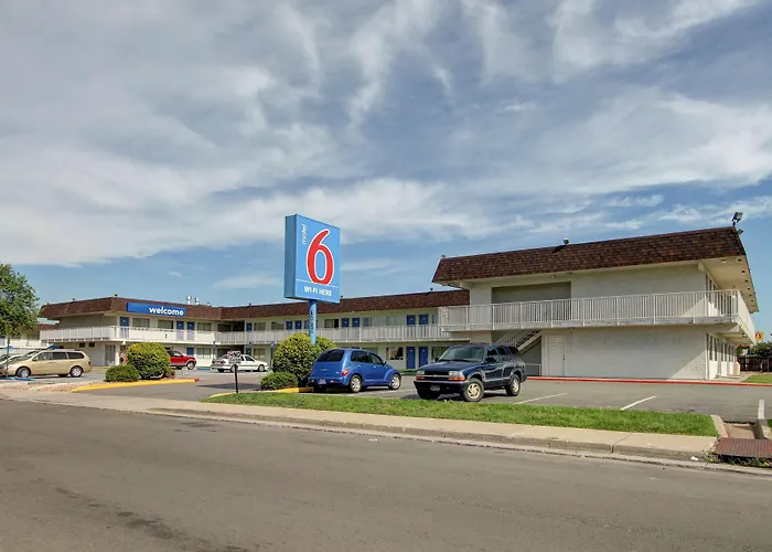 Motel 6-Denver, Co - Airport