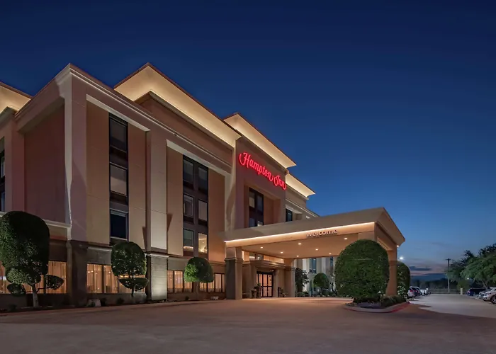 Kid friendly hotel Hampton Inn Waco North