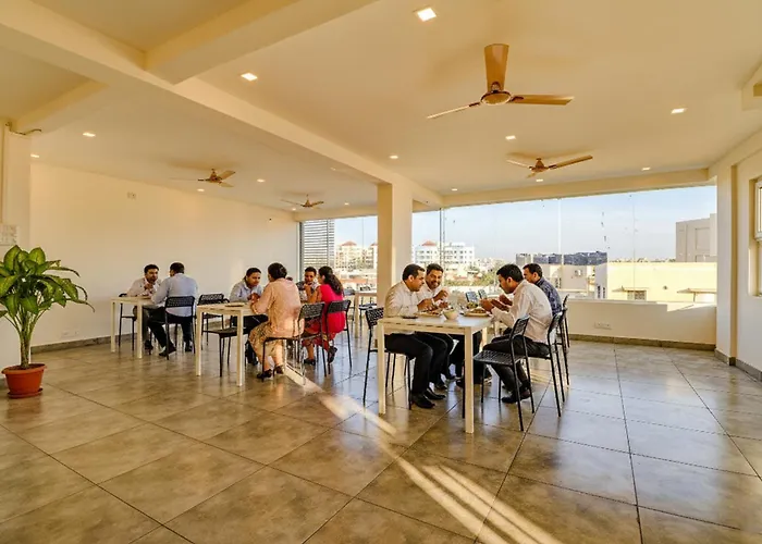 3 star hotel: Fabhotel Rotano Grand Marathahalli