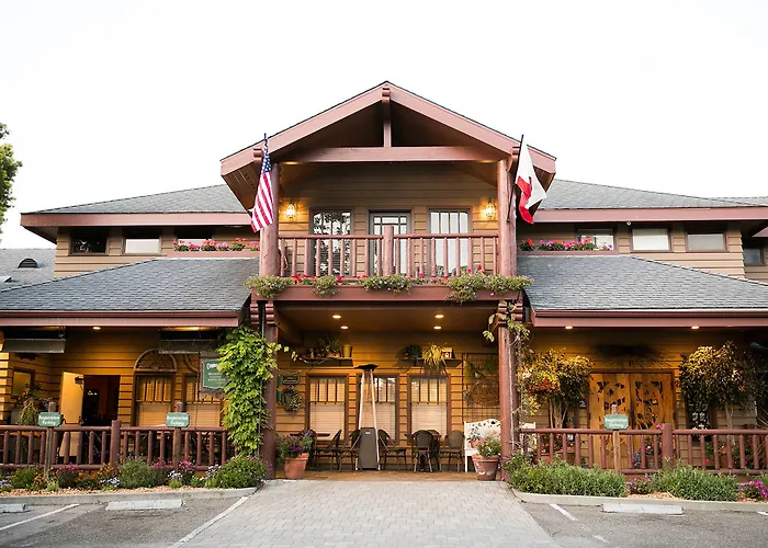 Cambria Pines Lodge