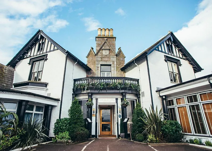 Palm Court Hotel