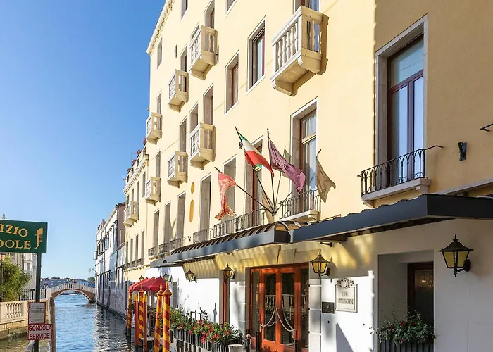Baglioni Luna - The Leading s Of The World