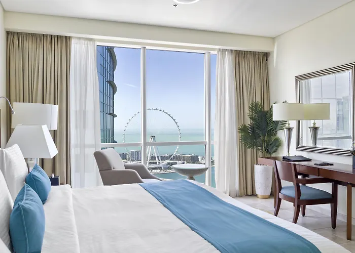 Beach hotel: Blue Beach Tower The Walk Jbr