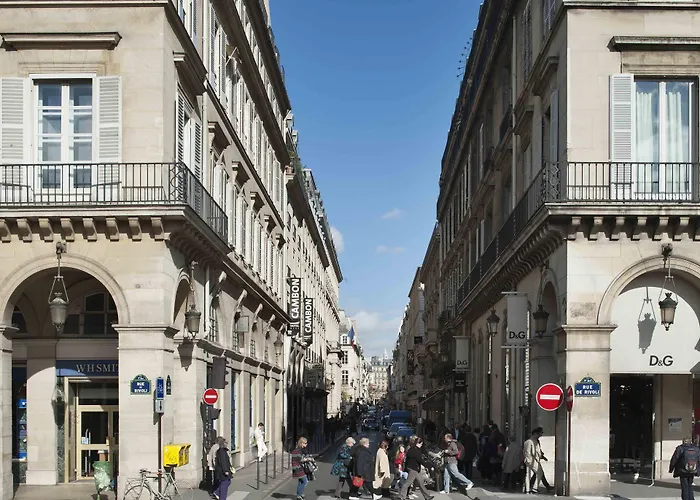 Hotel Cambon