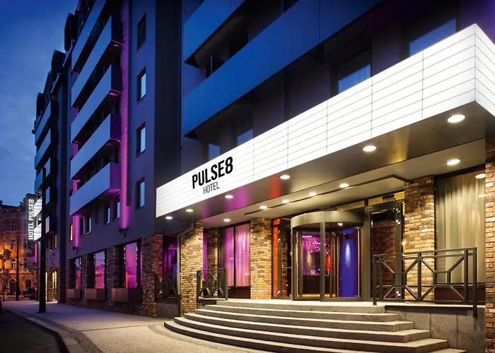 Golf Hotel: Hotel PULSE8