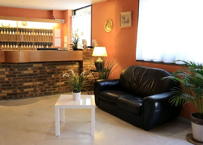 Resort: Hotel Paris Villette