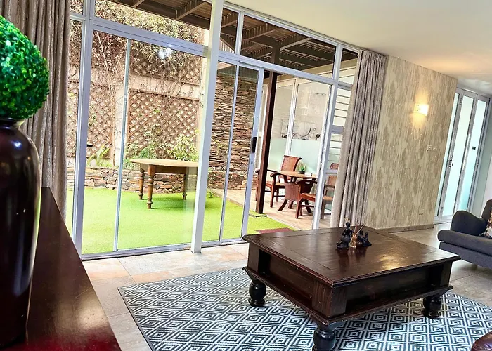 Vacation home: Musgrave Avenue Guest Lodge