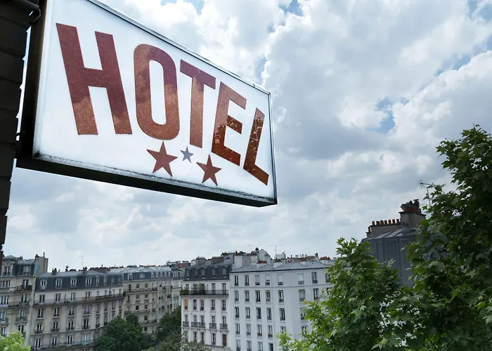 Gambetta- Panamhotel-Pere Lachaise