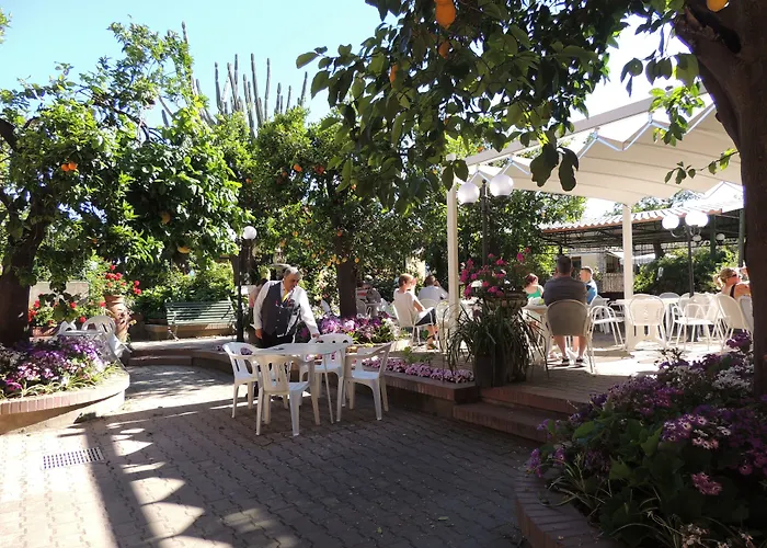 Günstiges Hotel: Hotel Girasole