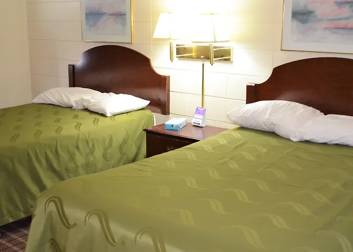 Cheap hotels Grand Inn Fargo