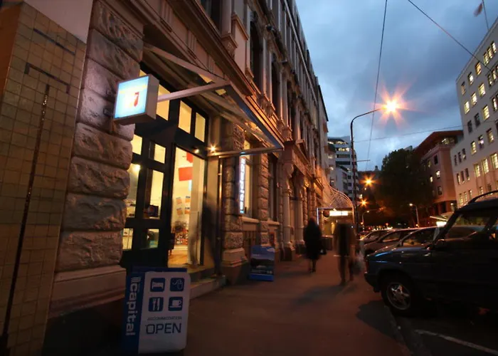 Hostel: Capital Wellington (Adults Only)