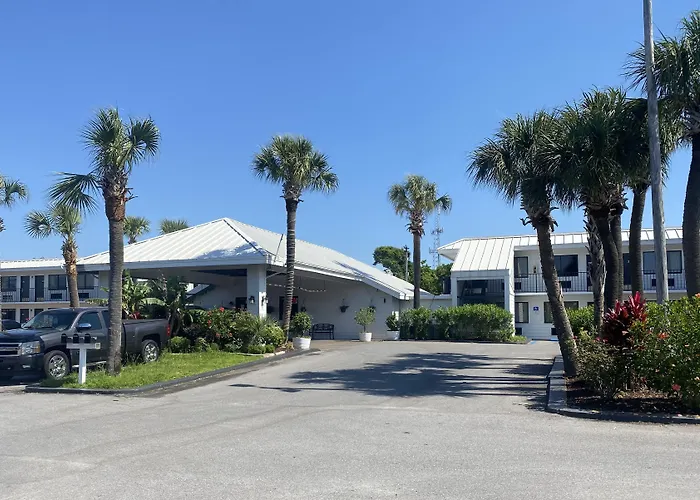 Cheap hotels Village Inn Destin