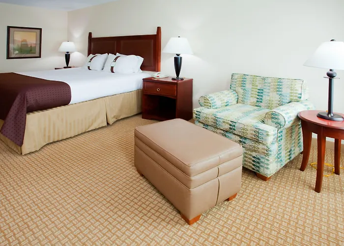 Cheap hotels Holiday Inn Express & Suites Asheville Downtown By Ihg