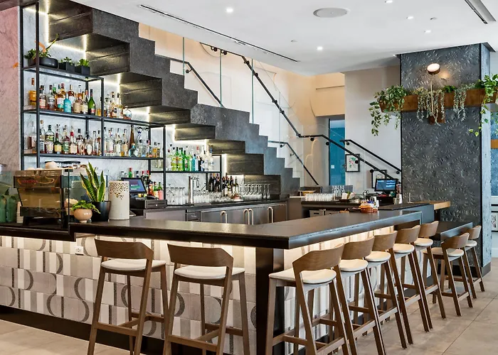 5 star hotel: Alma San Diego Downtown, A Tribute Portfolio Hotel