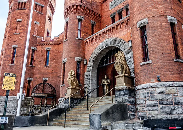 Amsterdam Castle Ny