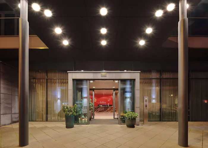 Adina Apartment Hotel Frankfurt Neue Oper