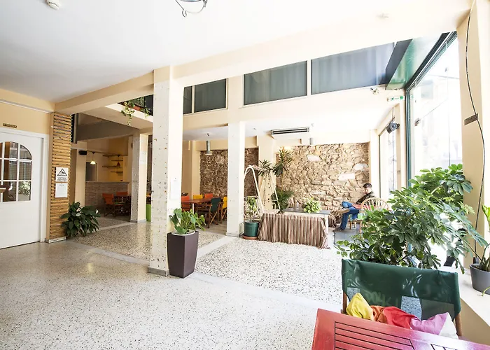  Safestay Athens Monastiraki