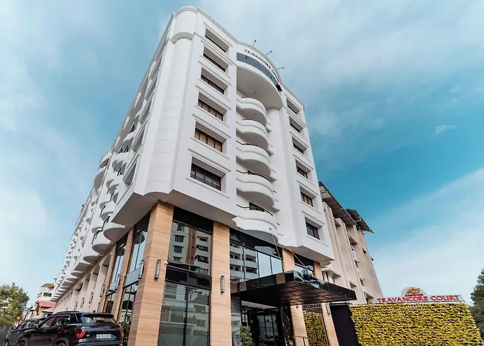 5 star hotel: Travancore Court