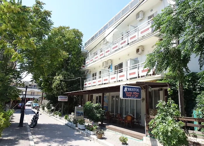 Cheap hotels Bristol Apartments