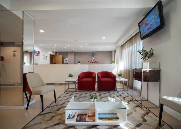 Hotel with view: Hotel Canada
