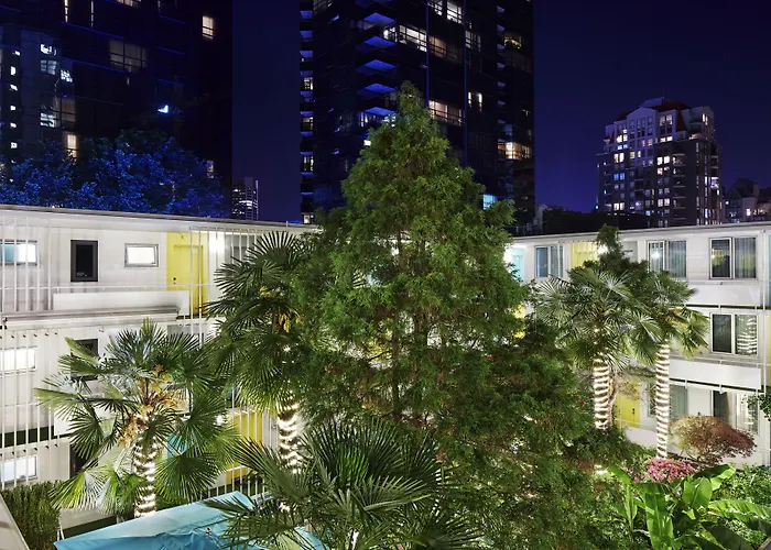 Pet Friendly hotel: The Burrard