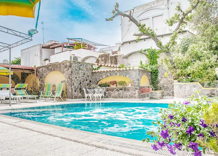 Cheap hotels Annabelle
