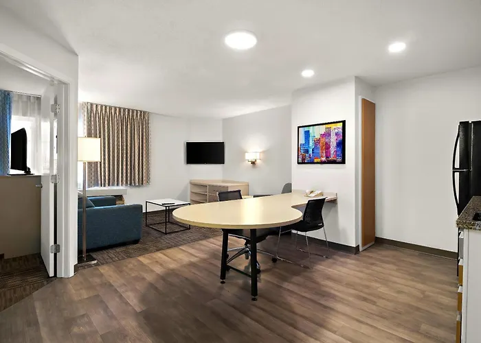 Resort: Mainstay Suites Orlando Altamonte Springs