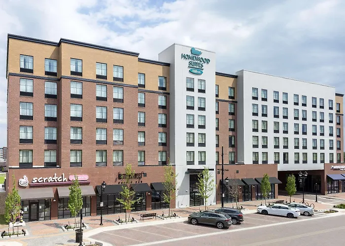 Motel: Homewood Suites By Hilton Coralville - Iowa River Landing