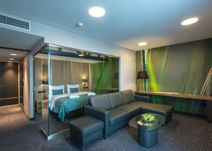 Regatta Hotel Restauracja Spa