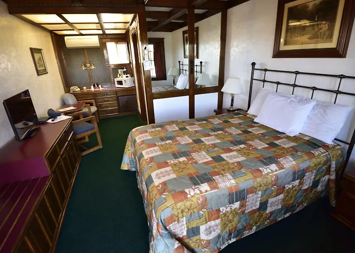 West Inn