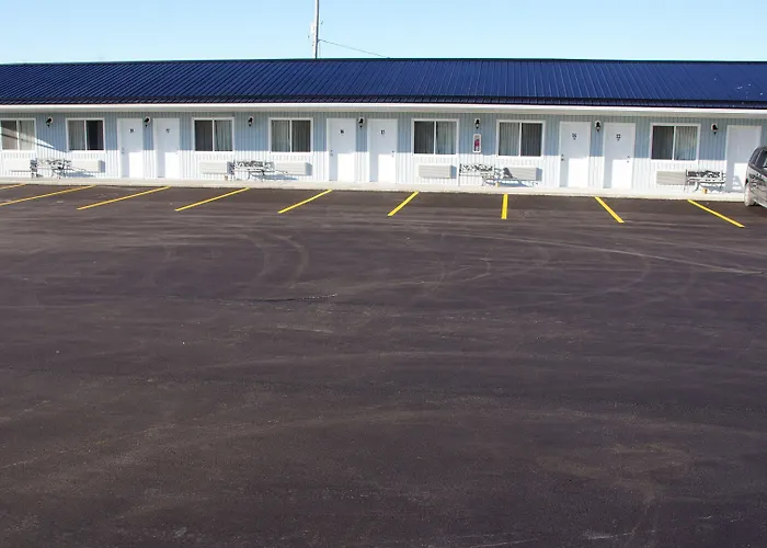 Robyn'S Motel