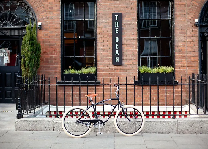4 star hotel: The Dean Dublin