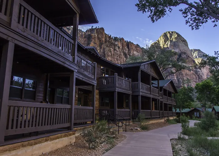 Zion Lodge