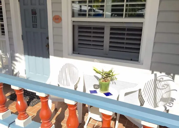 Coral Reef Guesthouse