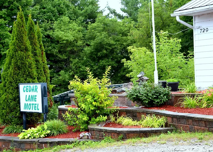 Cedar Lane Motel