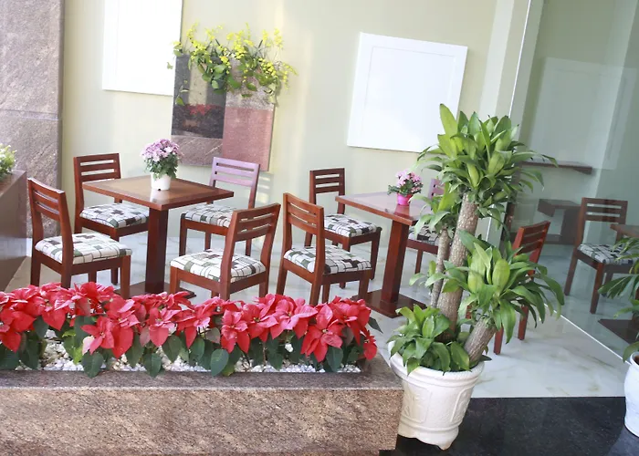Airport Hotel: Green House Hotel