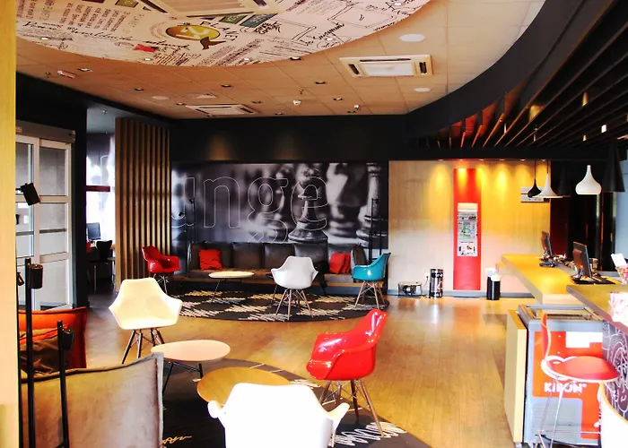  Oft Plaza Oeste