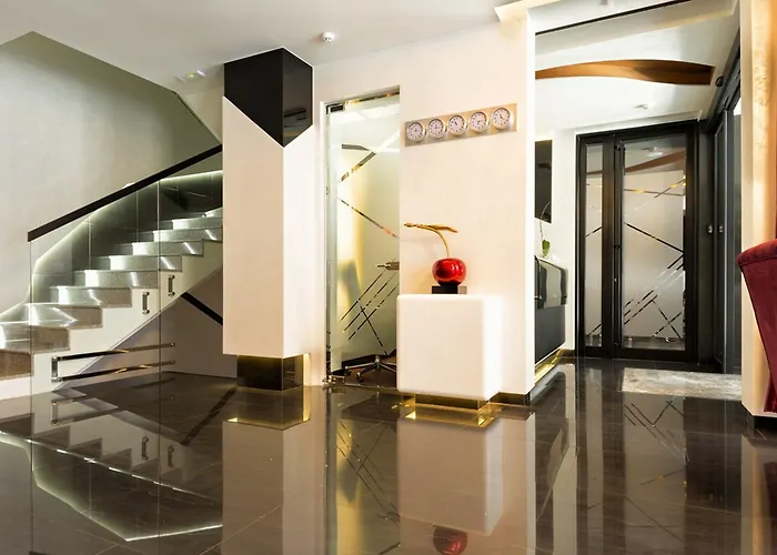 Nova City Garni Hotel Signature Collection