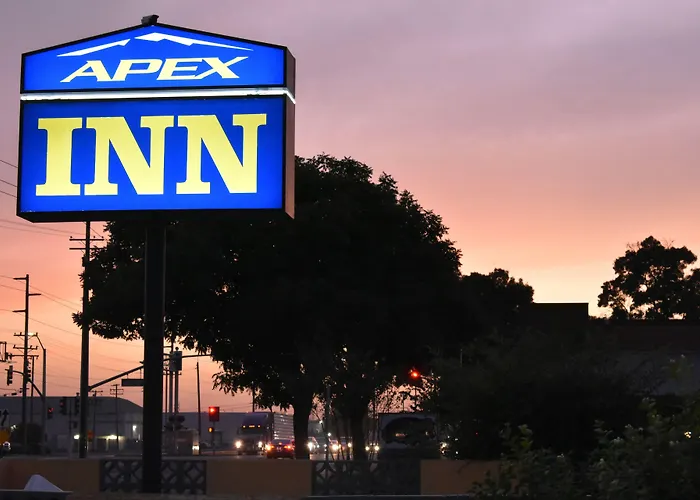 Apex Inn