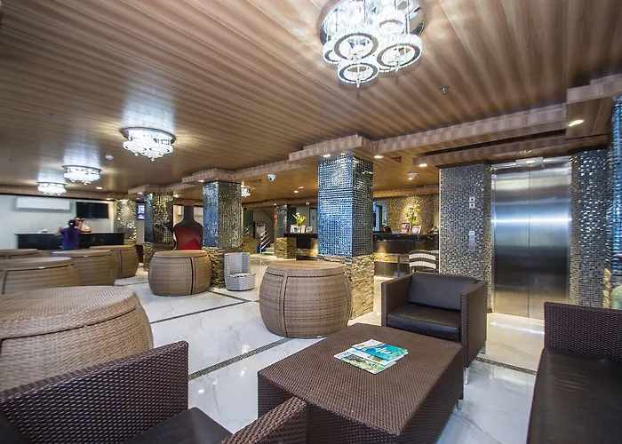 Diamond Water Edge Resort