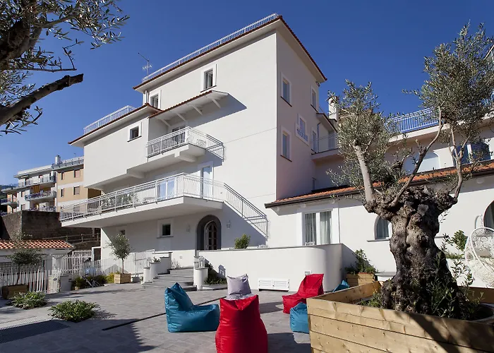 Resorts Guide Maison Kalea