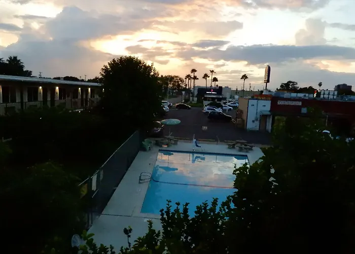 Siesta Inn Mcallen