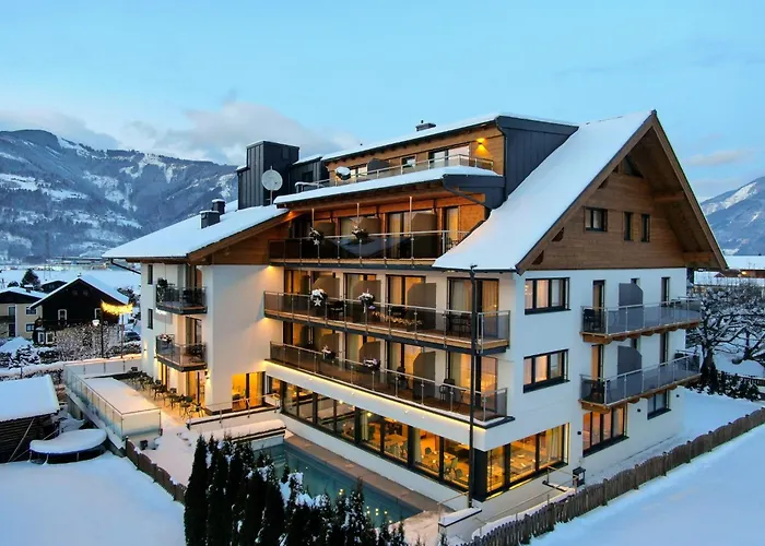 HOTEL SONNBLICK Kaprun, Salzburg - am Kitzsteinhorn Gletscher
