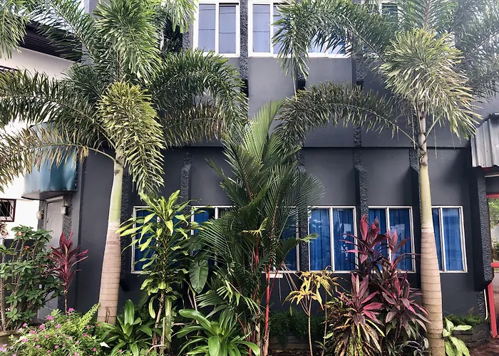  Holland Lodge Paramaribo